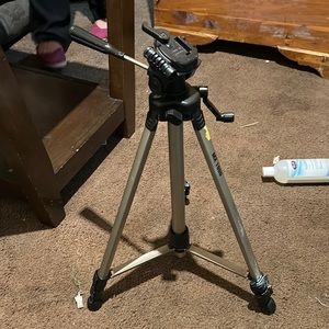Tripod only used once still in every good condition for cameras